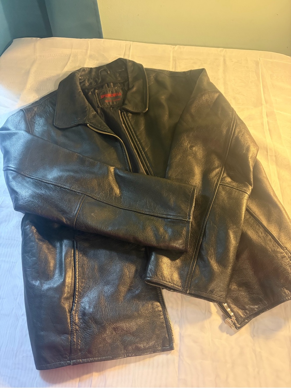 Men's Black Leather Zip Jacket - Classic Style